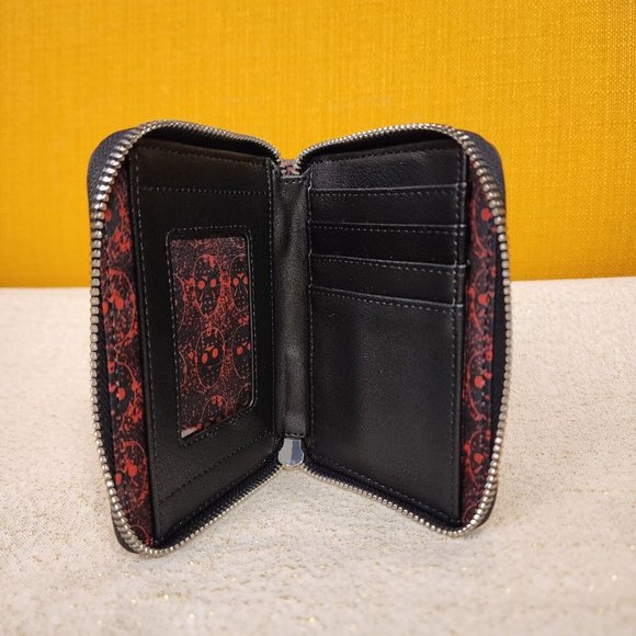 Loungefly Friday the 13th Jason Voorhees Mask Halloween Horror Movie Zip Wallet - Picture 10 of 12